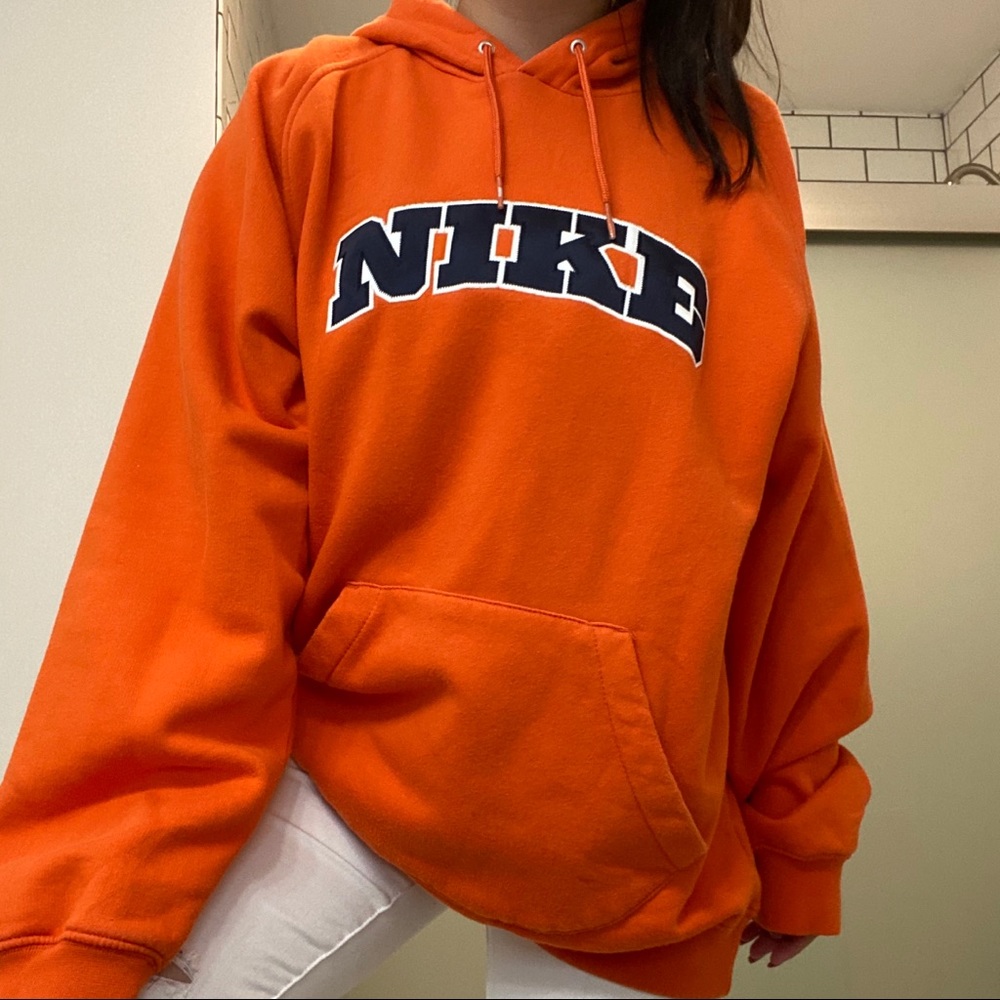 Vintage Nike Spellout Sweatshirt